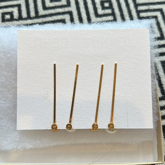 Brand New Jennifer Behr Gigi Pearl and Crystal Bobby Pins - Picture 3 of 3